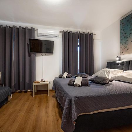 Sonia Rooms Пула Екстериор снимка