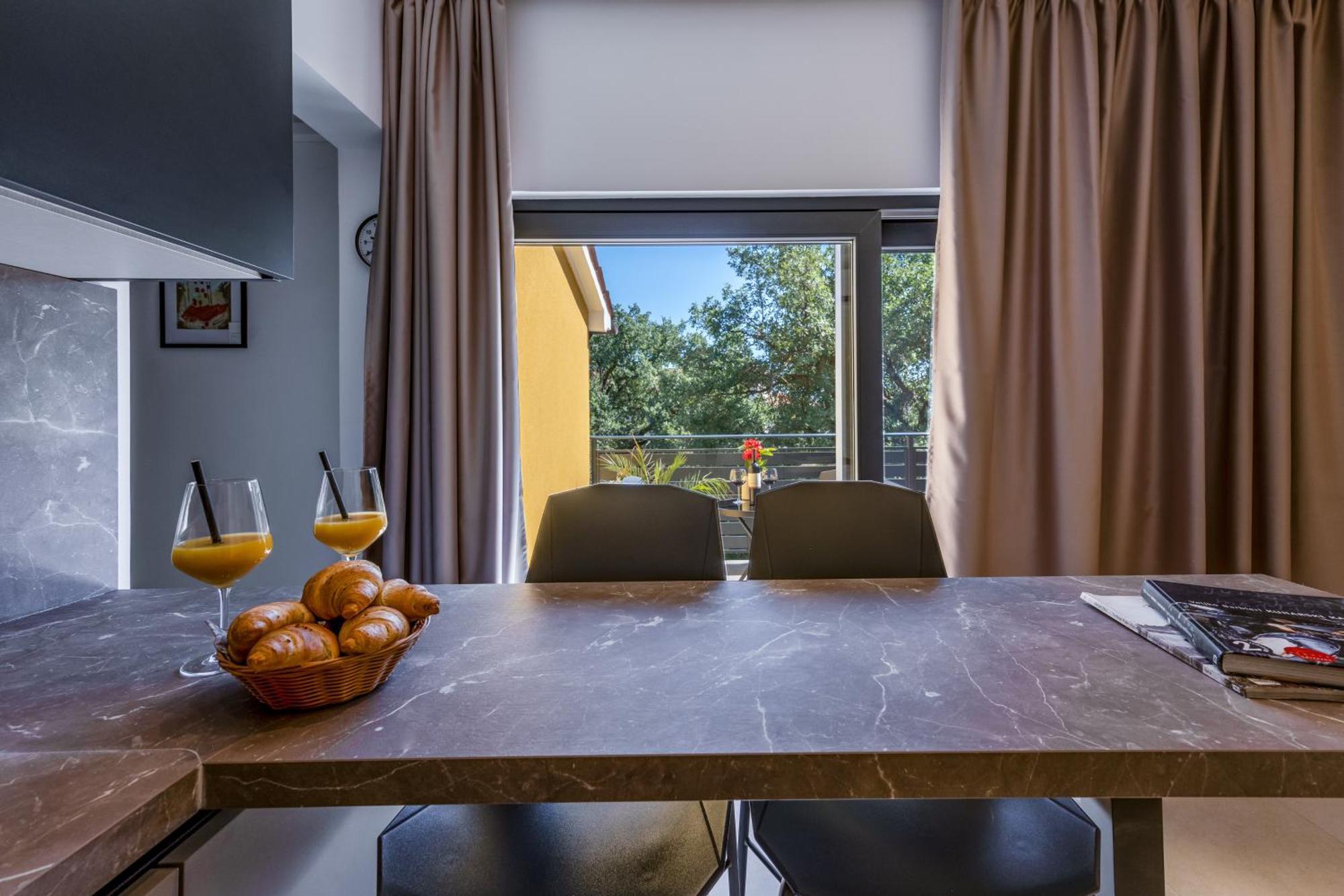 Sonia Rooms Пула Екстериор снимка