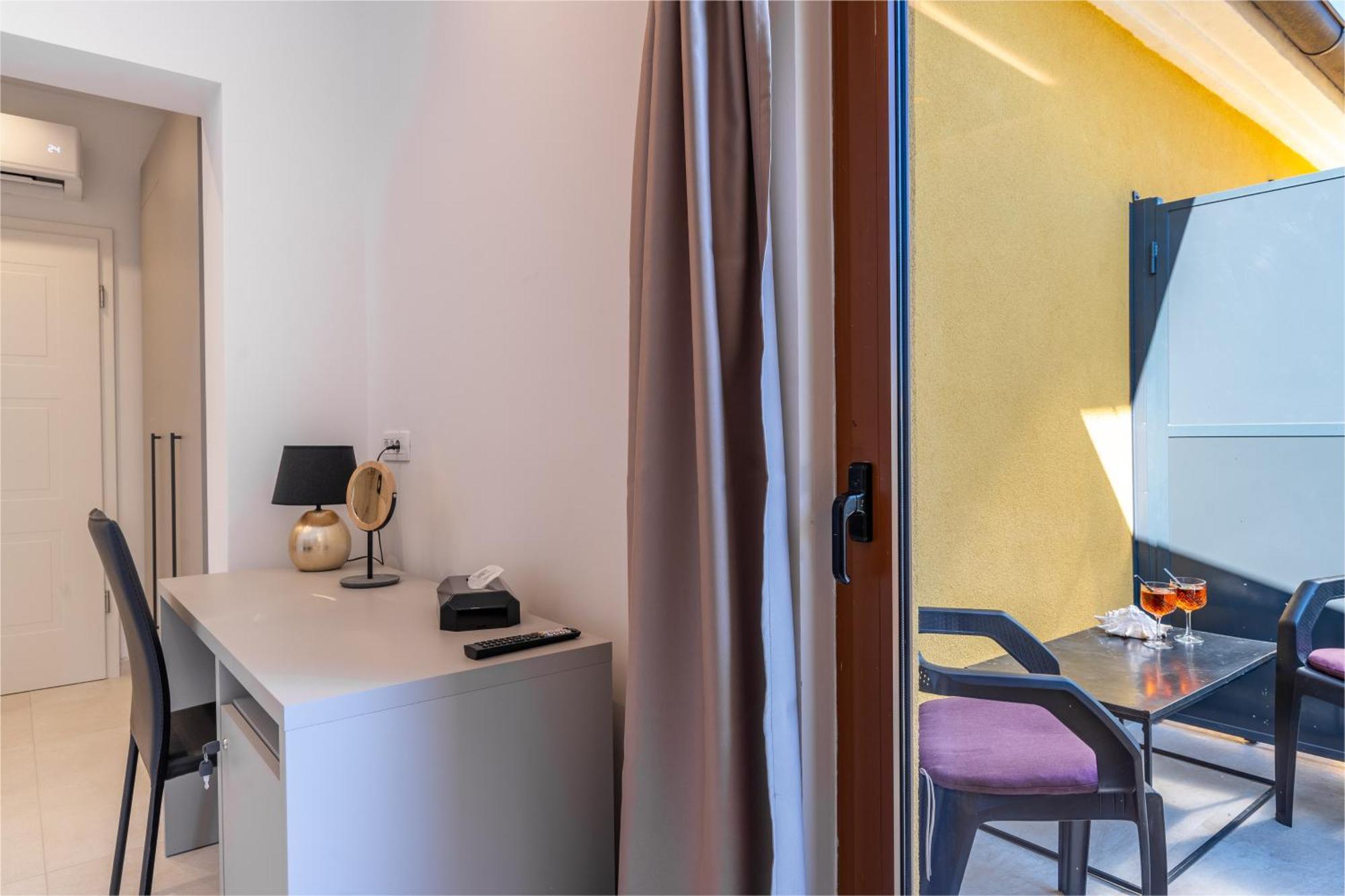 Sonia Rooms Пула Екстериор снимка