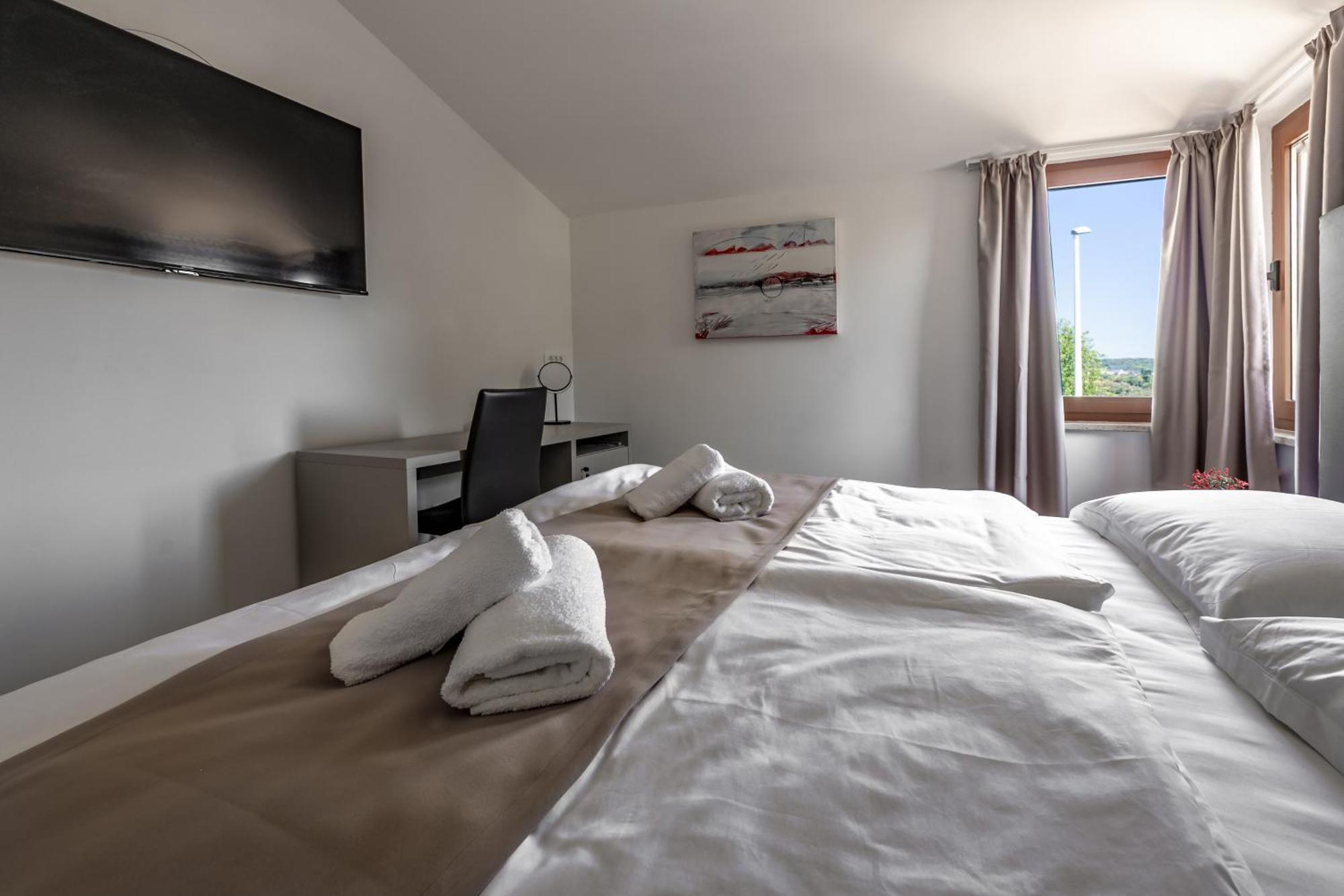 Sonia Rooms Пула Екстериор снимка